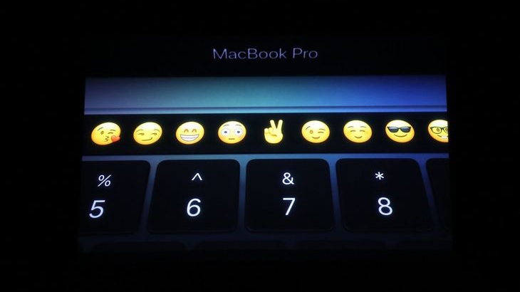 Touch Bar на MacBook Pro